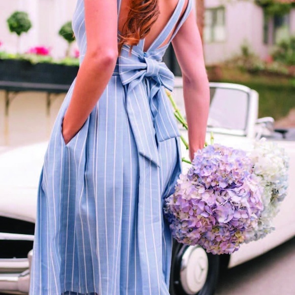 EUC Gal Meets Glam Samantha - Picture 1 of 2